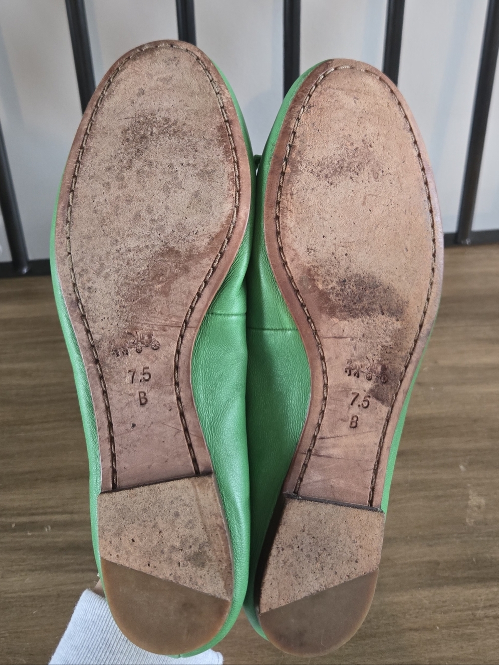 Coach Women's Green Ballet Flats - Picture 8 of 9